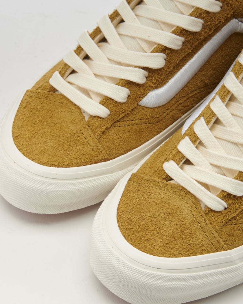 Vans vault ua best sale og