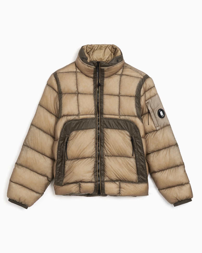 CP Company Men s D.D. Shell Hooded Short Down Jacket Beige 17CMOW216A006099A 327 FOOTDISTRICT