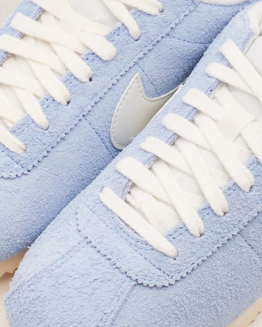 Nike Cortez SE Suede Blue HF3142-400 | FOOTDISTRICT