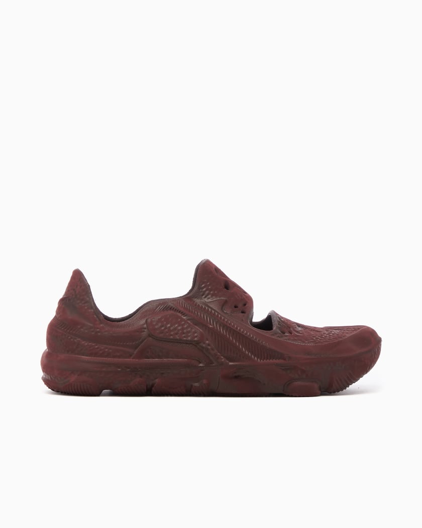 Nike ISPA Universal Brown DM0886 200 FOOTDISTRICT