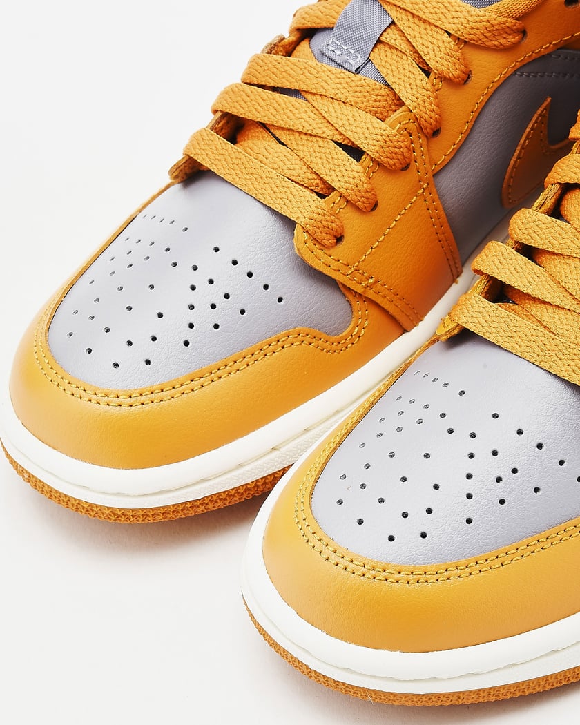 Air Jordan Women s 1 Low