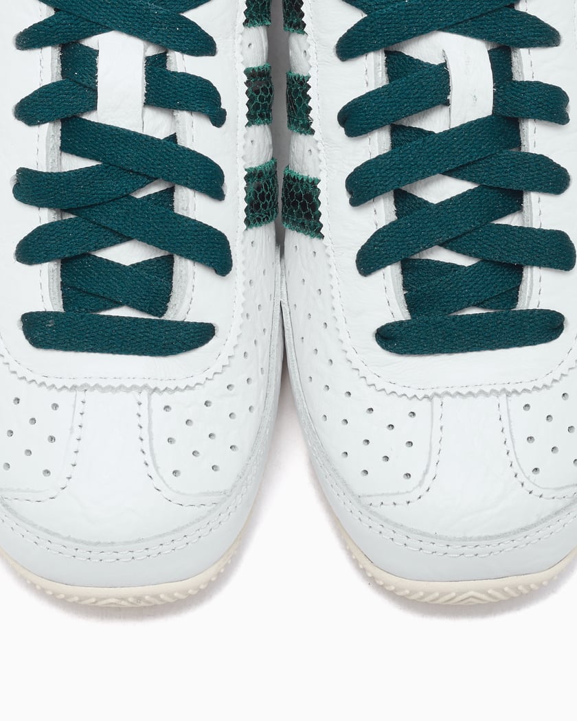 adidas Originals Women's Japan White JQ9062 | FOOTDISTRICT