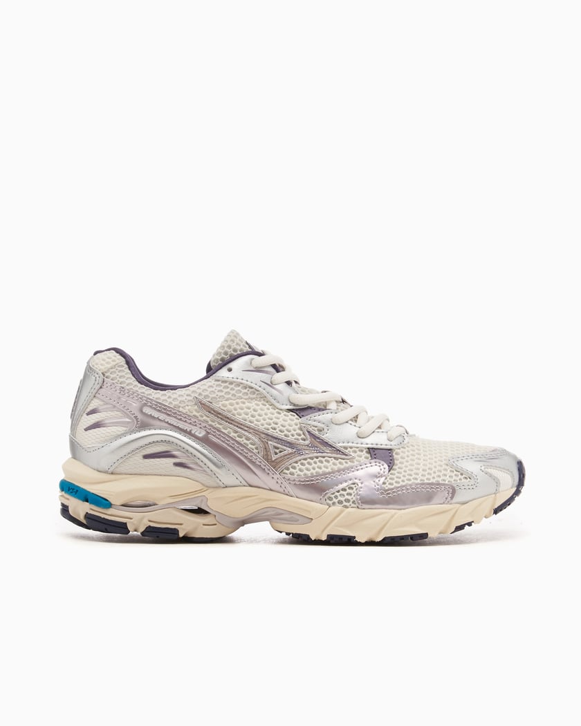Mizuno Wave Rider 10 Silver colored D1GA2431 05 FOOTDISTRICT
