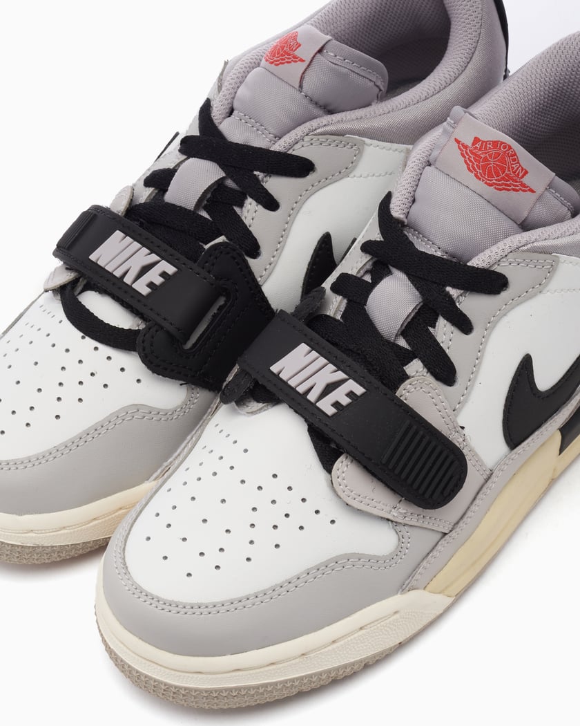 Air Jordan Legacy 312 Low GS Grau CD9054 101 FOOTDISTRICT