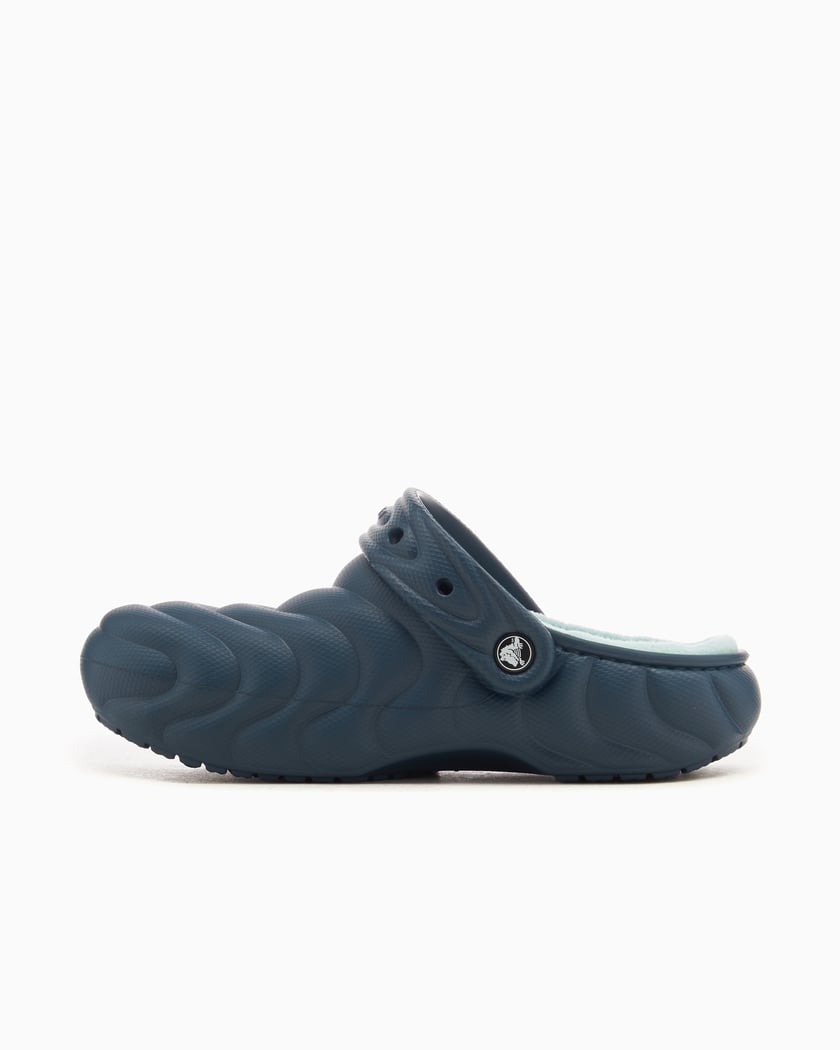 Crocs Classic Lined Overpuff Clog Blau 210059 48I FOOTDISTRICT