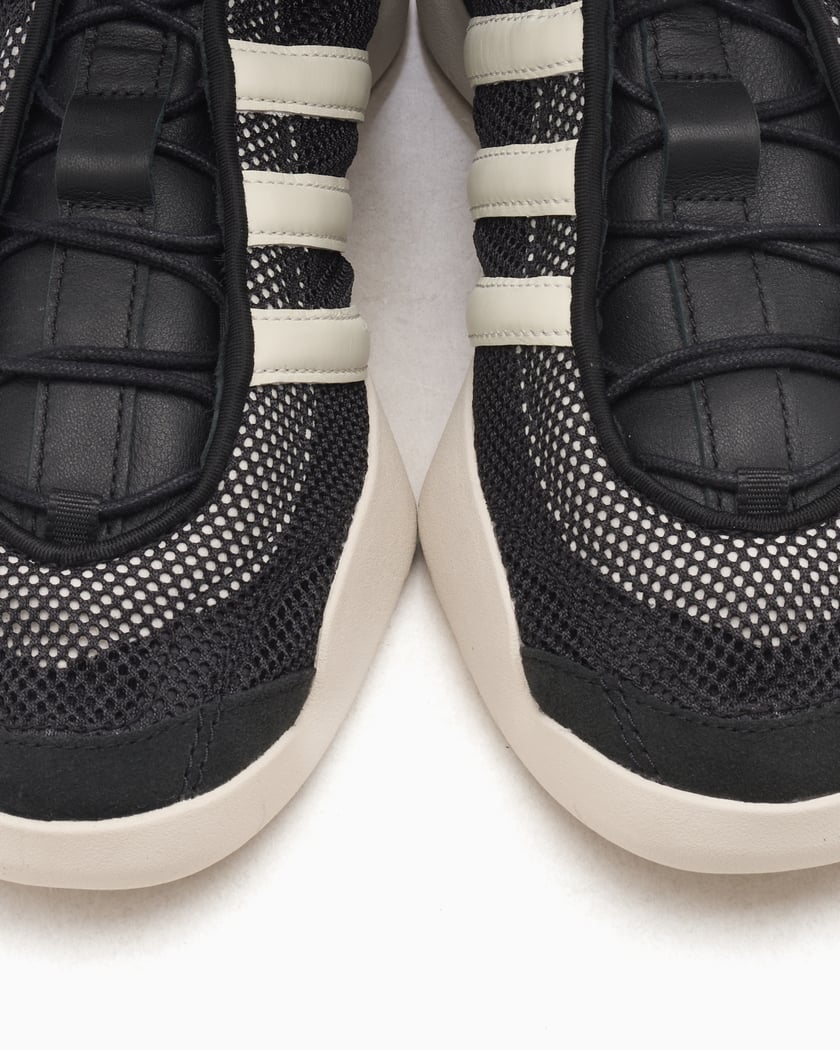 adidas Y-3 Store | FOOTDISTRICT