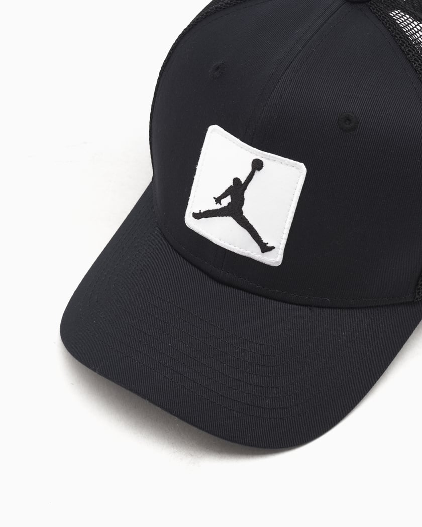 Black jordan snapback online