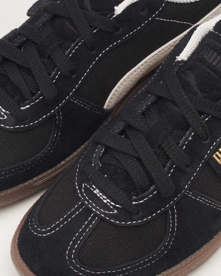 All black pumas 60s shop