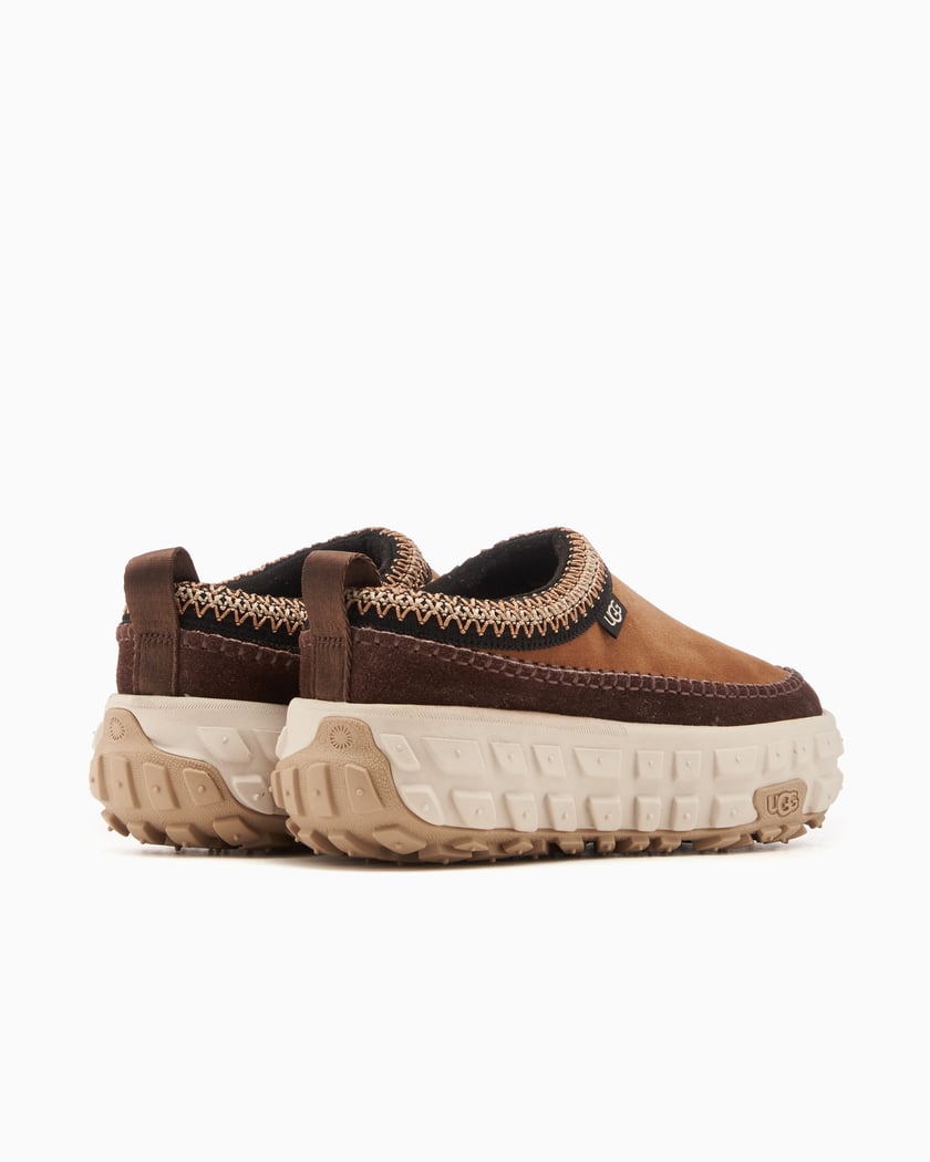 UGG® Venture Daze Brown 1154530-CTC | FOOTDISTRICT