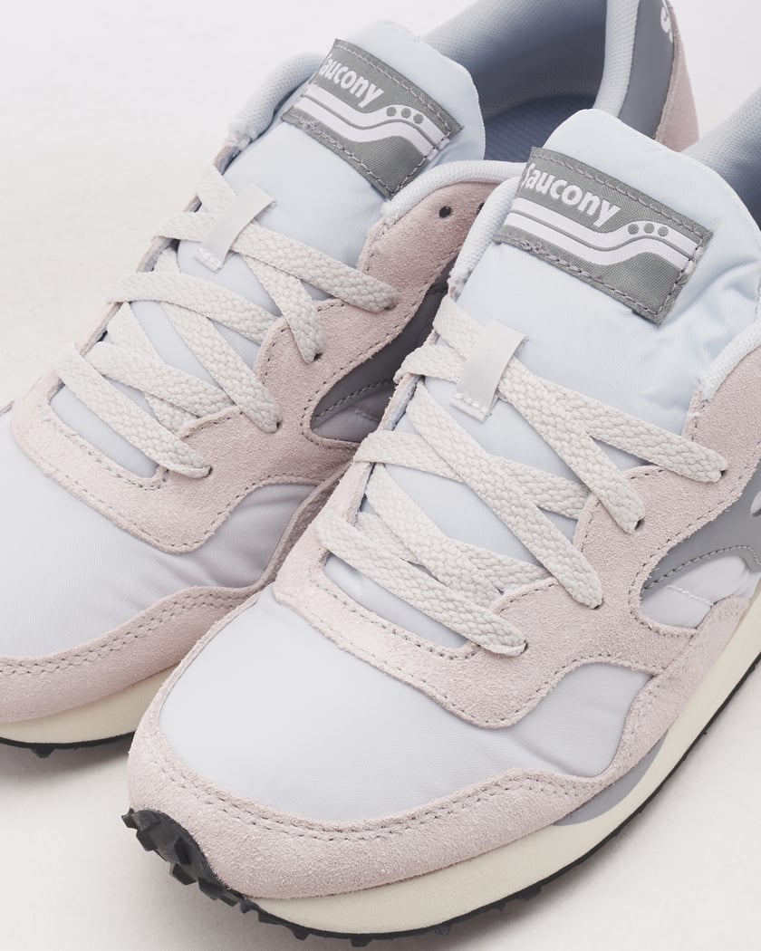 Saucony Women s DXN Trainer Pink WeiB S60757 22 FOOTDISTRICT
