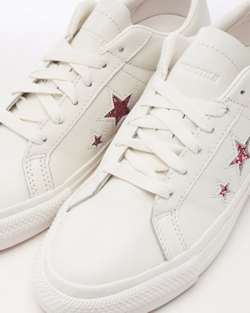Converse unisex one star ox lifestyle shoe best sale