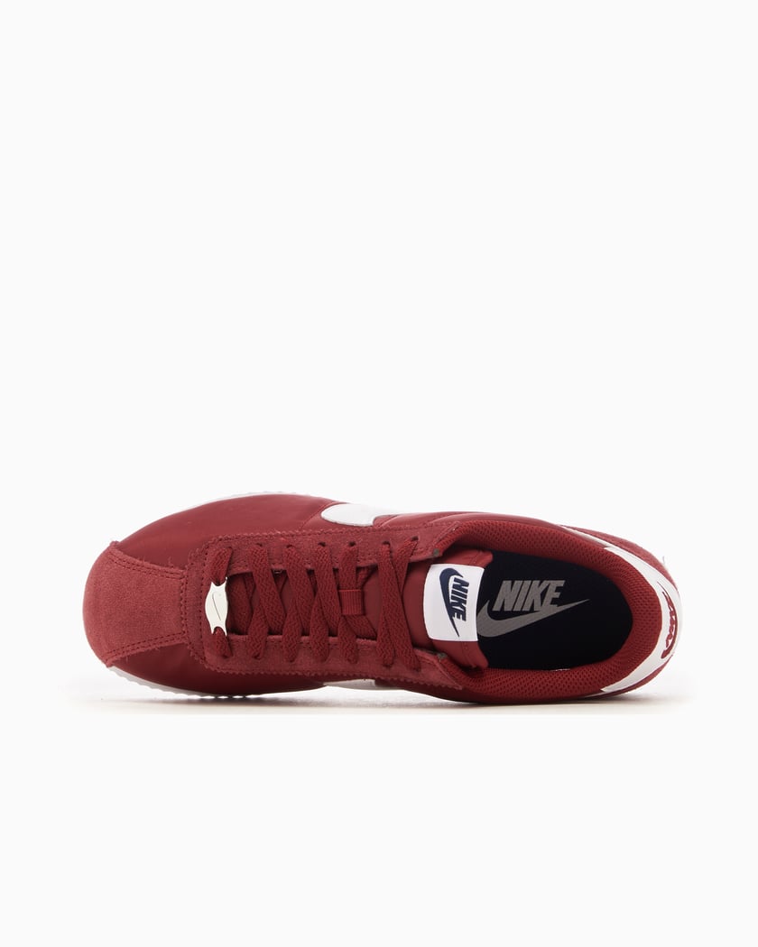 Nike granates mujer 2025