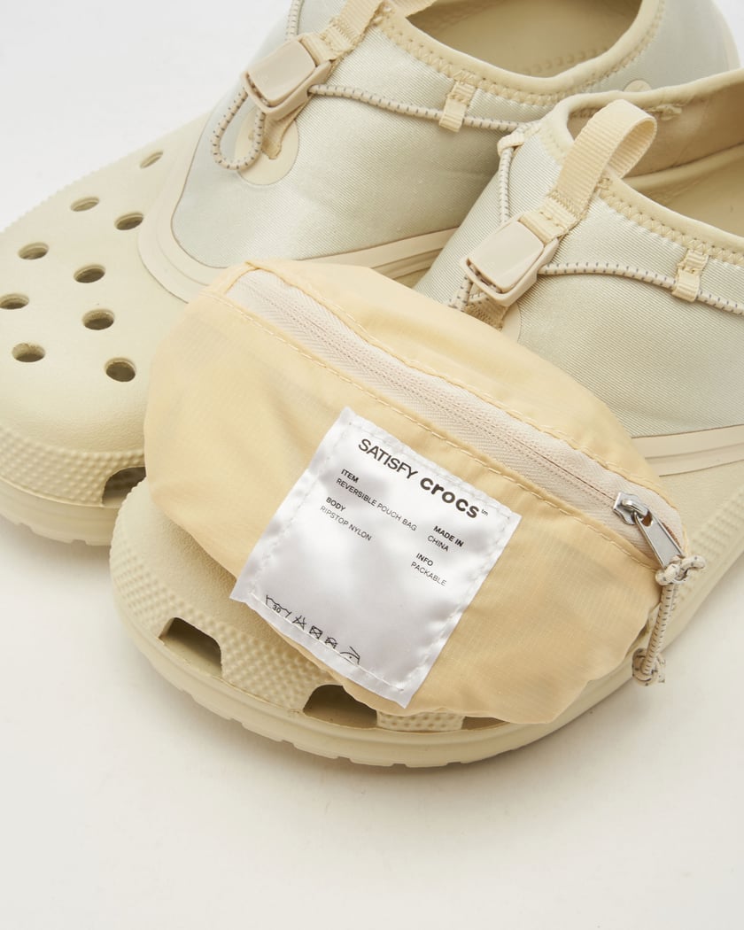 Lace up crocs store