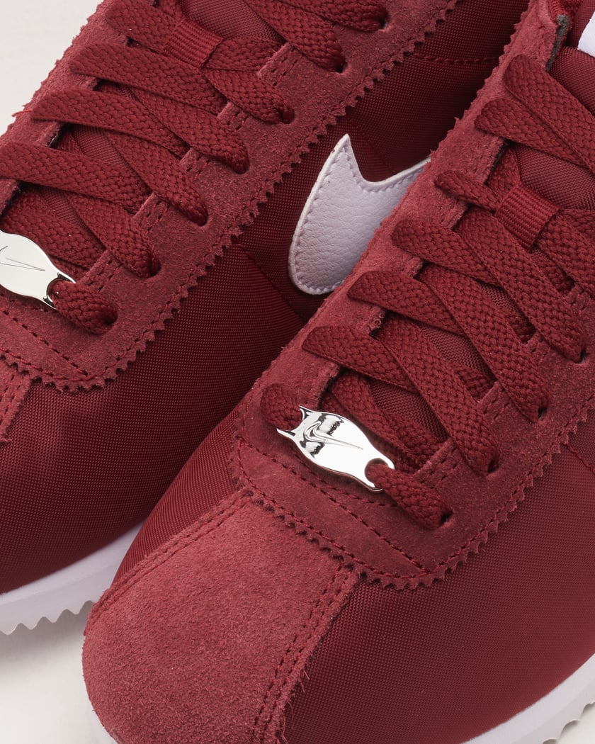 Burgundy nikes womens cheap