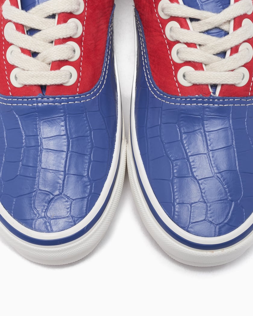 Vans OTW Era 95 Vibram Blue, Red VN000E8YGHP1 | FOOTDISTRICT