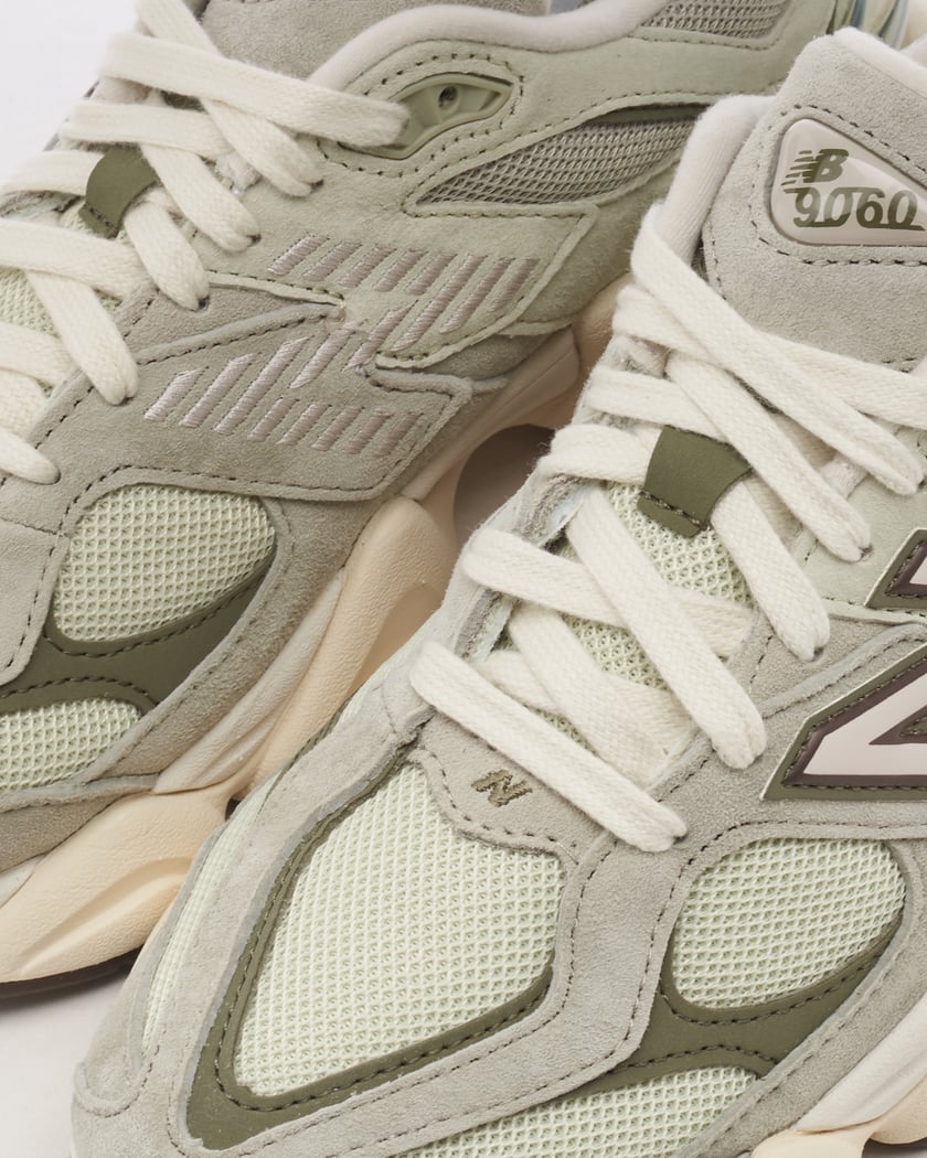 New Balance U9060 EEC Verde U9060EEC FOOTDISTRICT