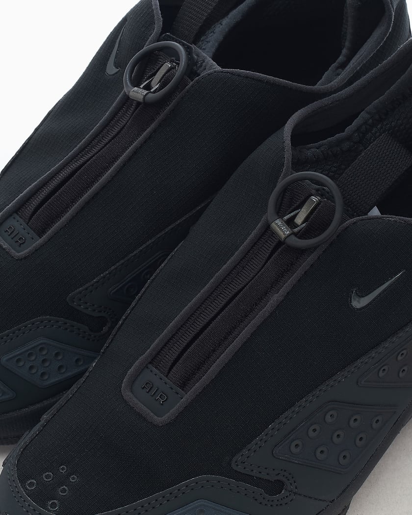 Nike Women's Air Max SNDR Gore-Tex 