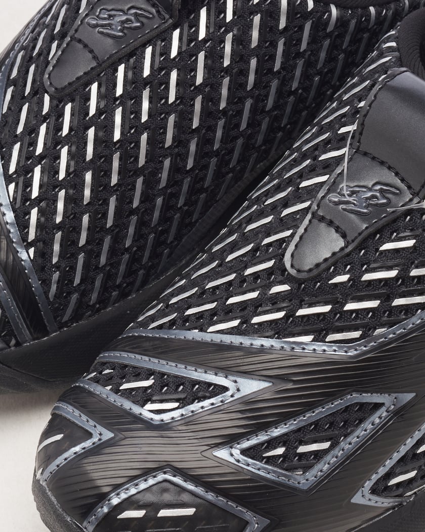 Asics blackout discount