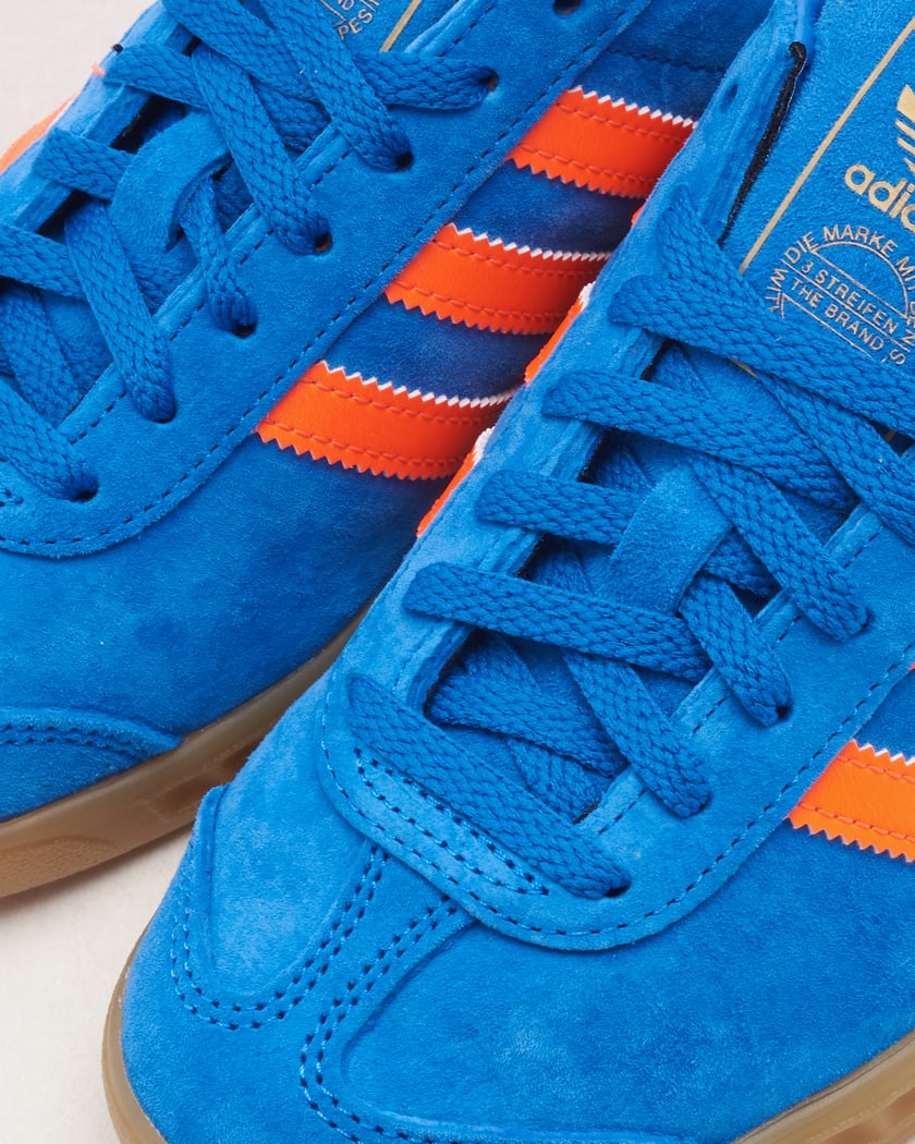 adidas Originals Women s Hamburg Azul IH5471 FOOTDISTRICT
