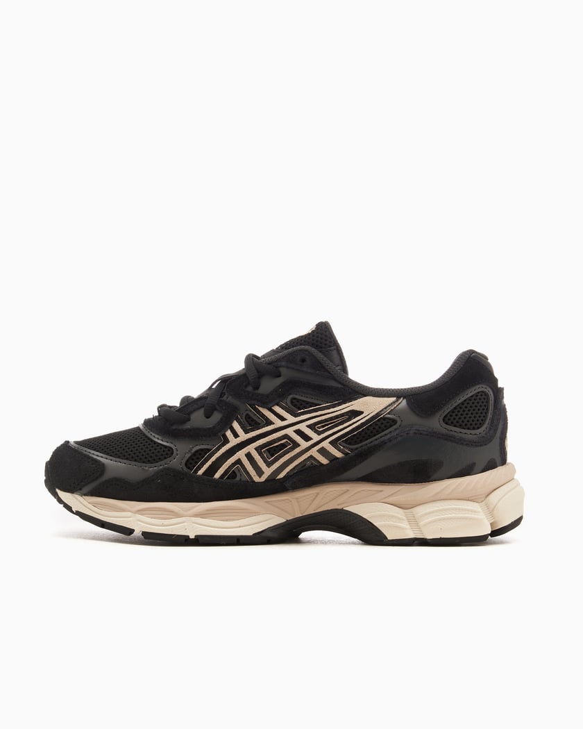Black store friday asics 2019