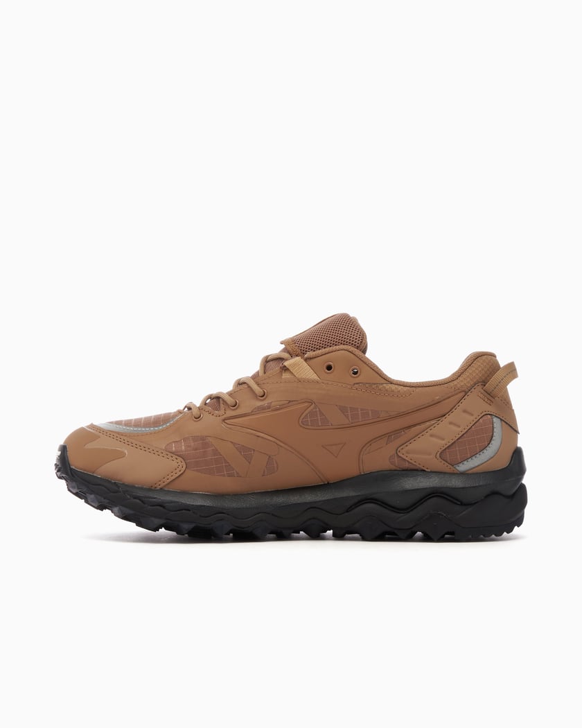 Mizuno wave hotsell maverick brown