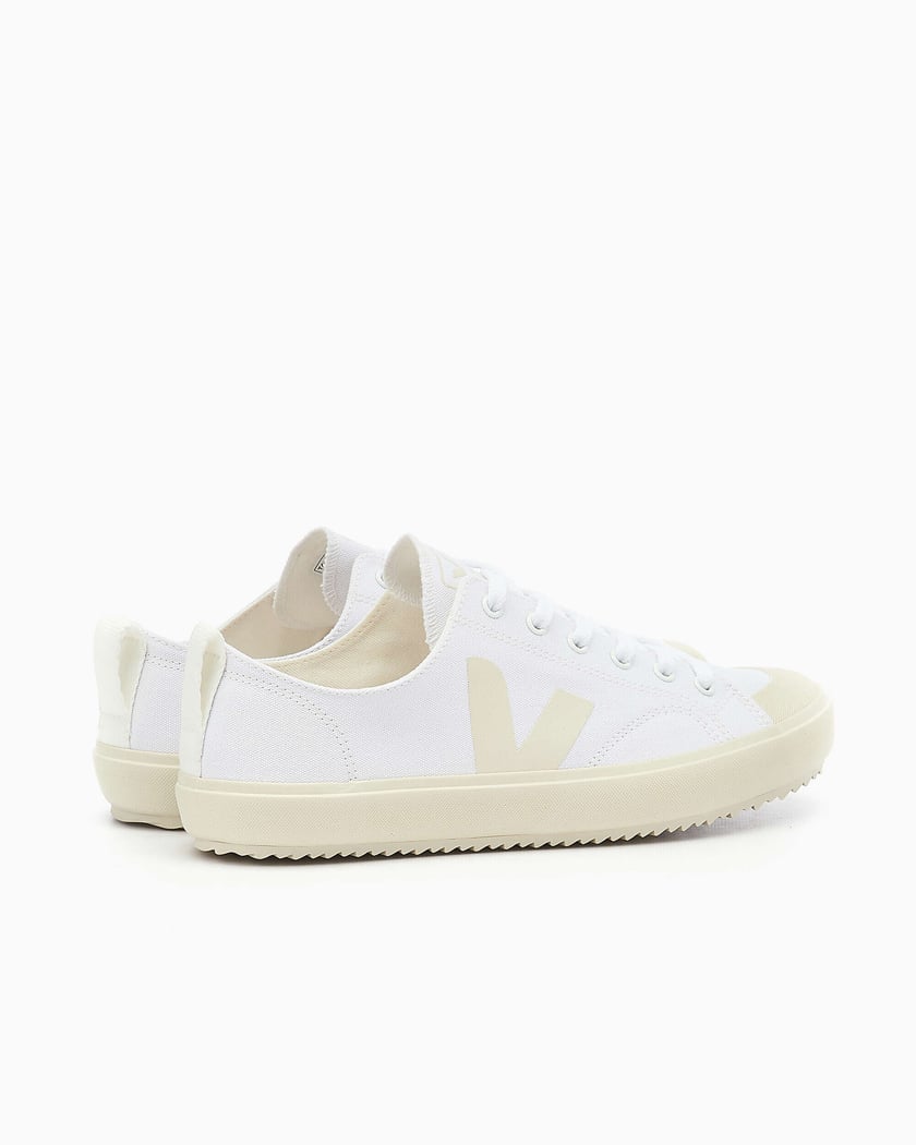 Veja white clearance canvas