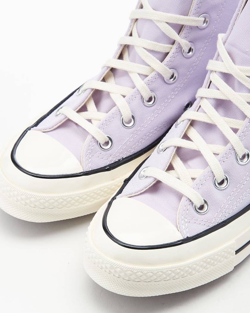 Converse color on sale morado