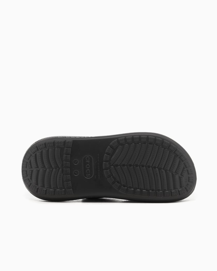 Crocs Classic Crush Clog Schwarz 207521 001 FOOTDISTRICT
