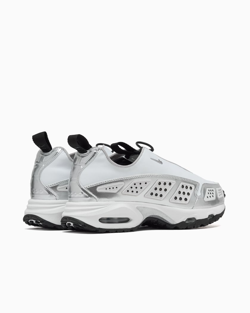 Nike Women's Air Max SNDR SE 