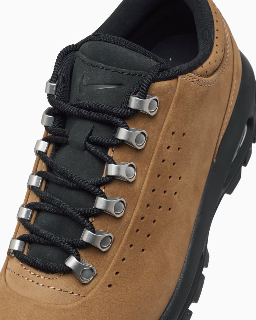 nike brown acg boots