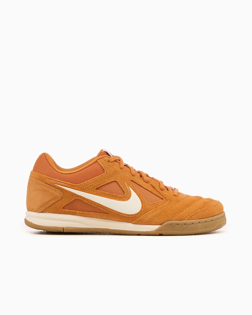 Nike Gato Orange HQ6020-800 | FOOTDISTRICT