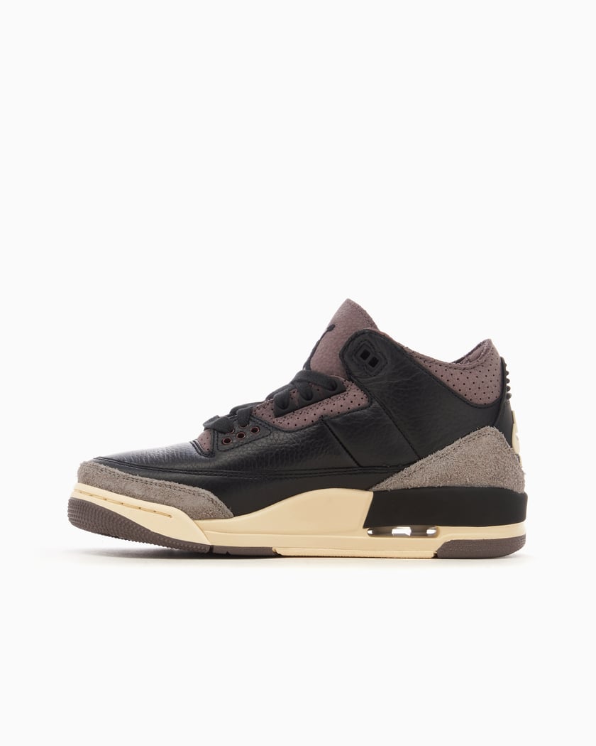 Jordan 3 retro explorer hotsell