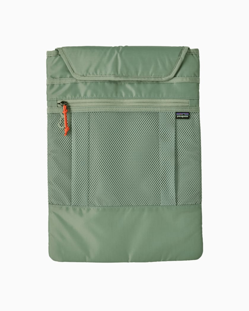 Patagonia Refugio Day Pack 26L Unisex Backpack Green 47913-LNGR