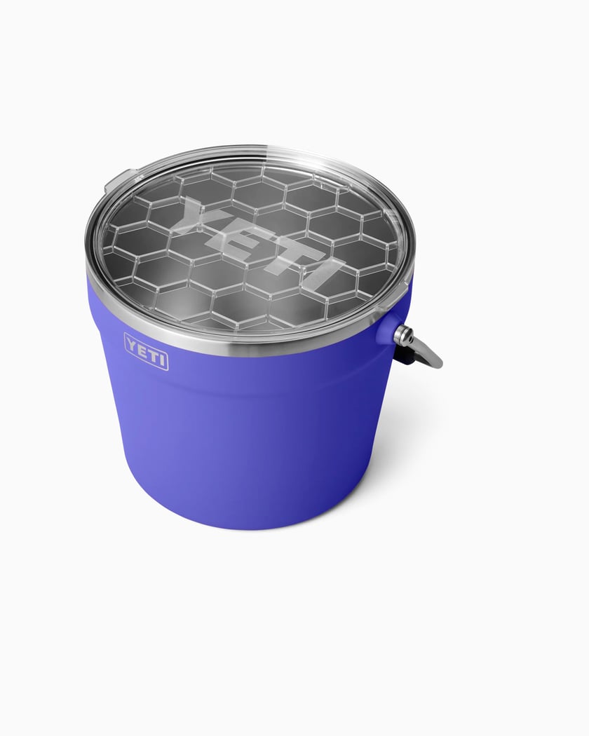 YETI Beverage Cube Blue 70000004132 | FOOTDISTRICT