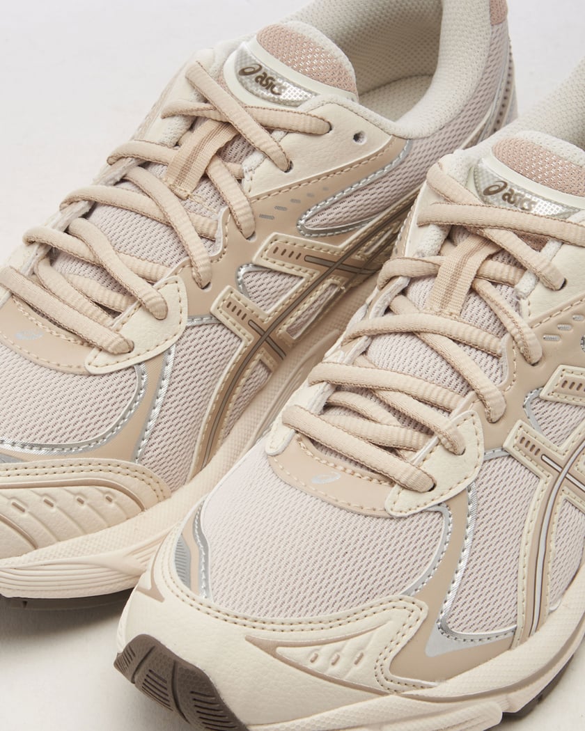 Asics gt 1000 2 Beige cheap