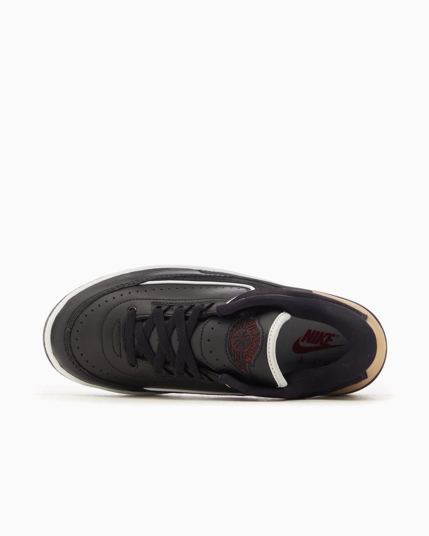 Black and gold retro 2 clearance