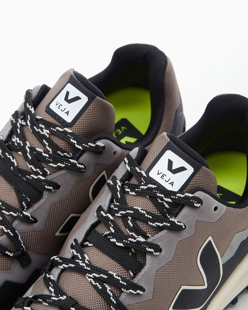FITZ ROY TREK-SHELL SHARK ALMOND | VEJA
