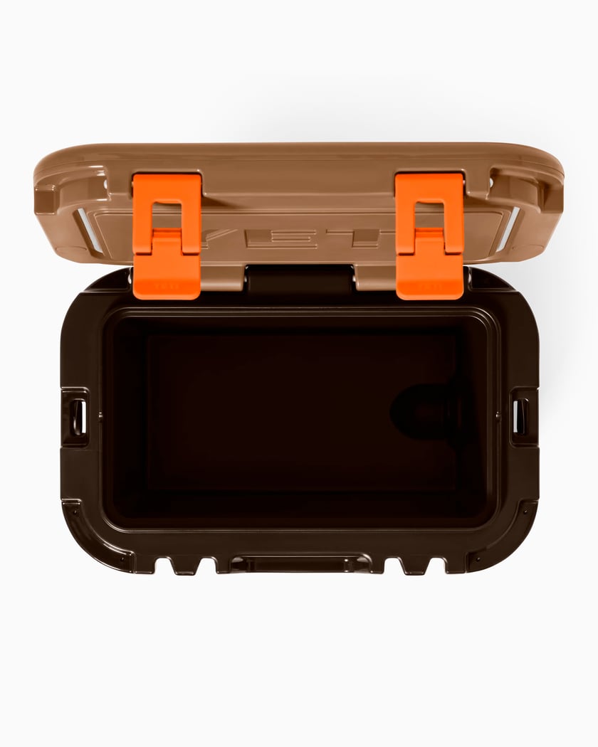 YETI Roadie 15 Cooler Brown 70000004712 | FOOTDISTRICT
