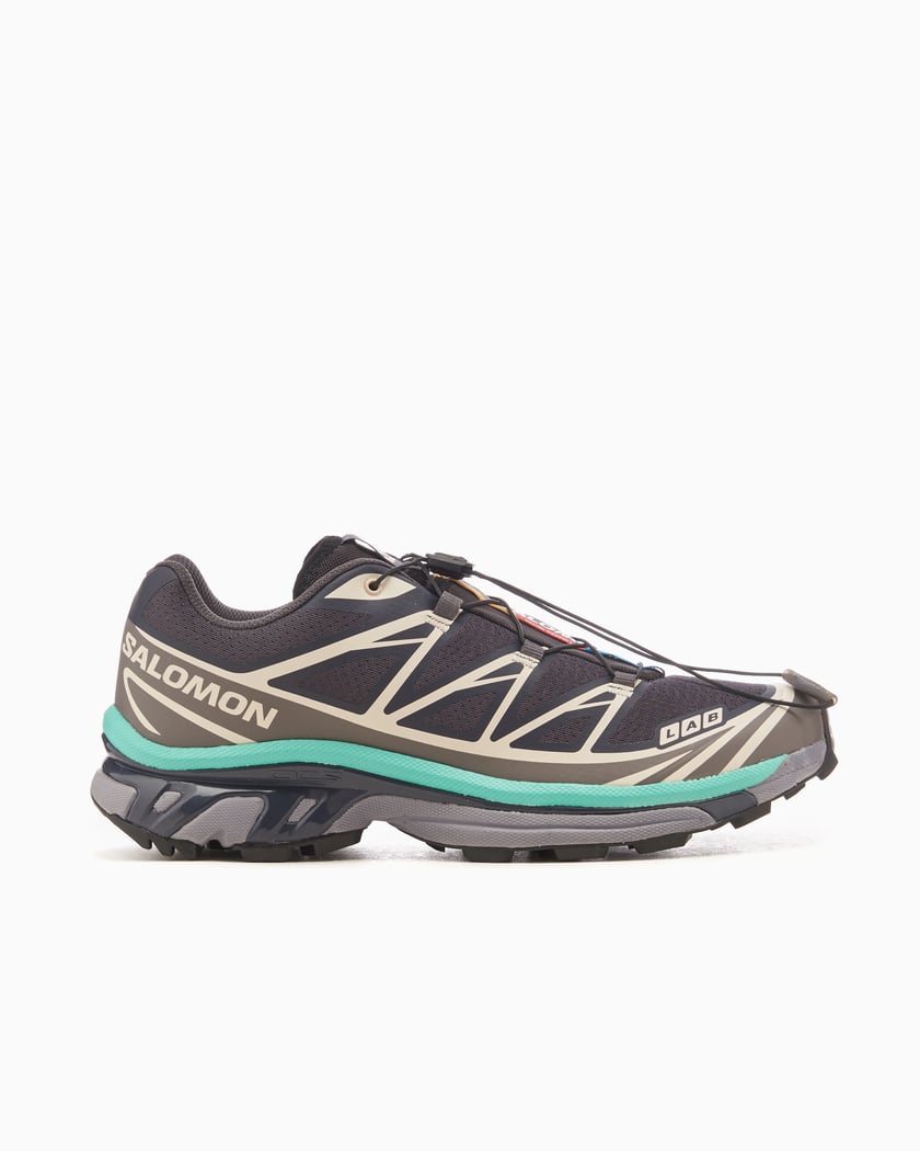 Salomon tennis shoes top