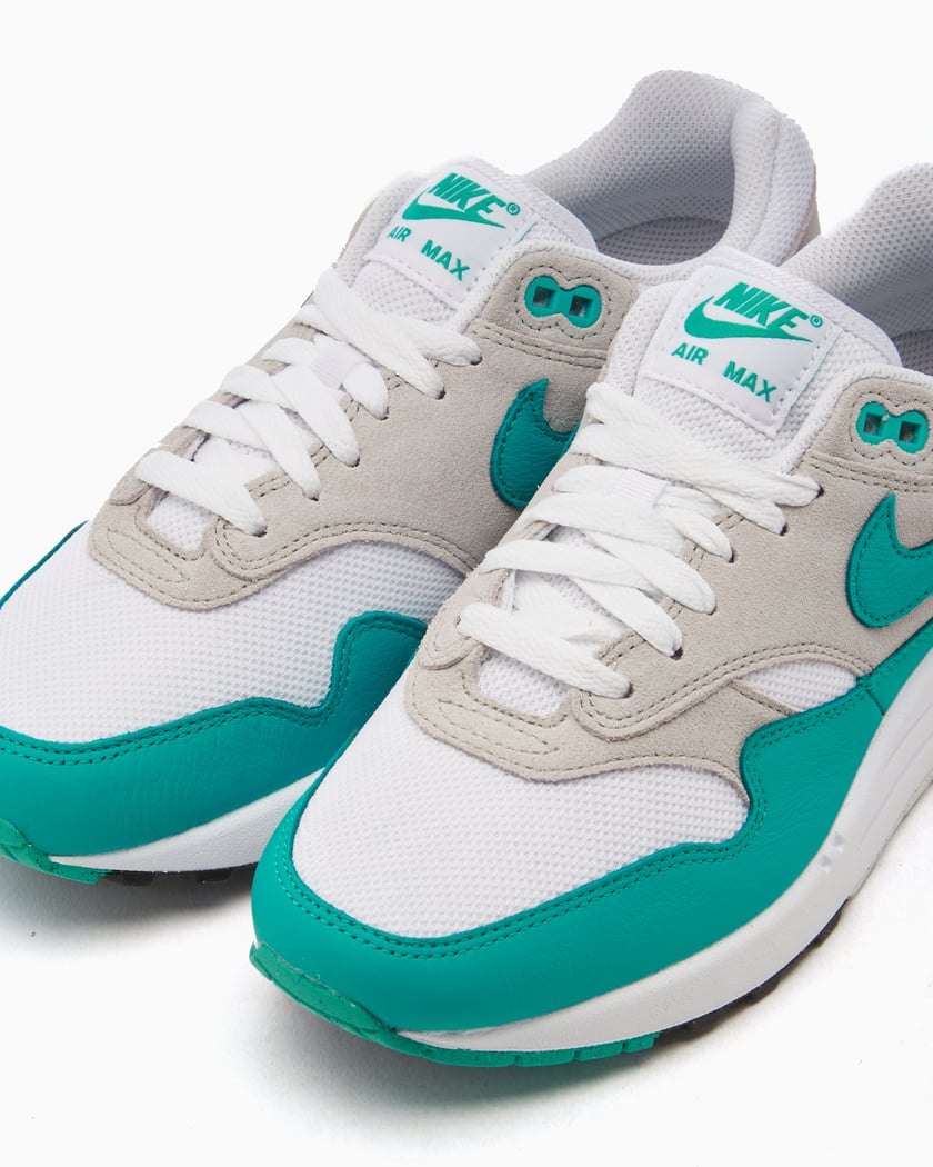 Air max one teal 2025