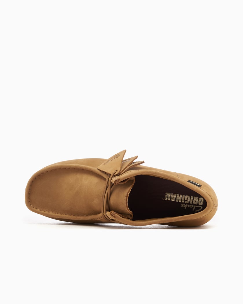 Clarks vibram sole discount