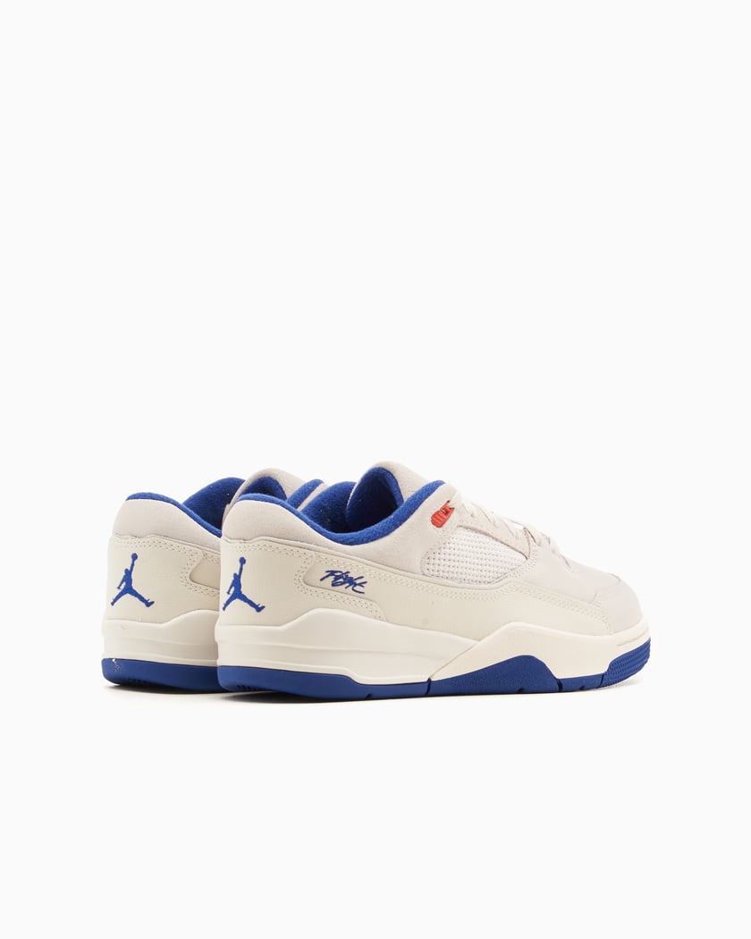 Jordan Flight Court GS Blanco HF3333 005 FOOTDISTRICT