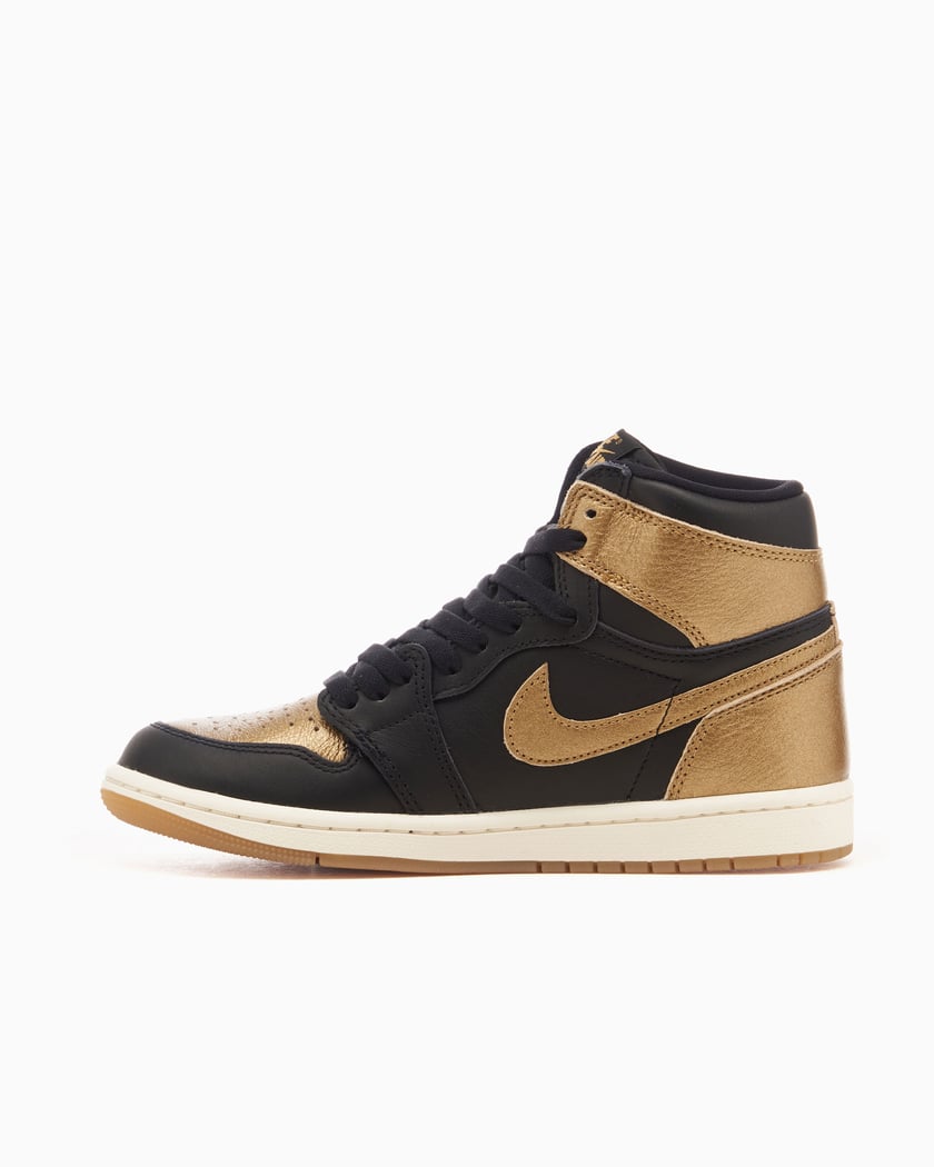 Black and gold retro jordans sale