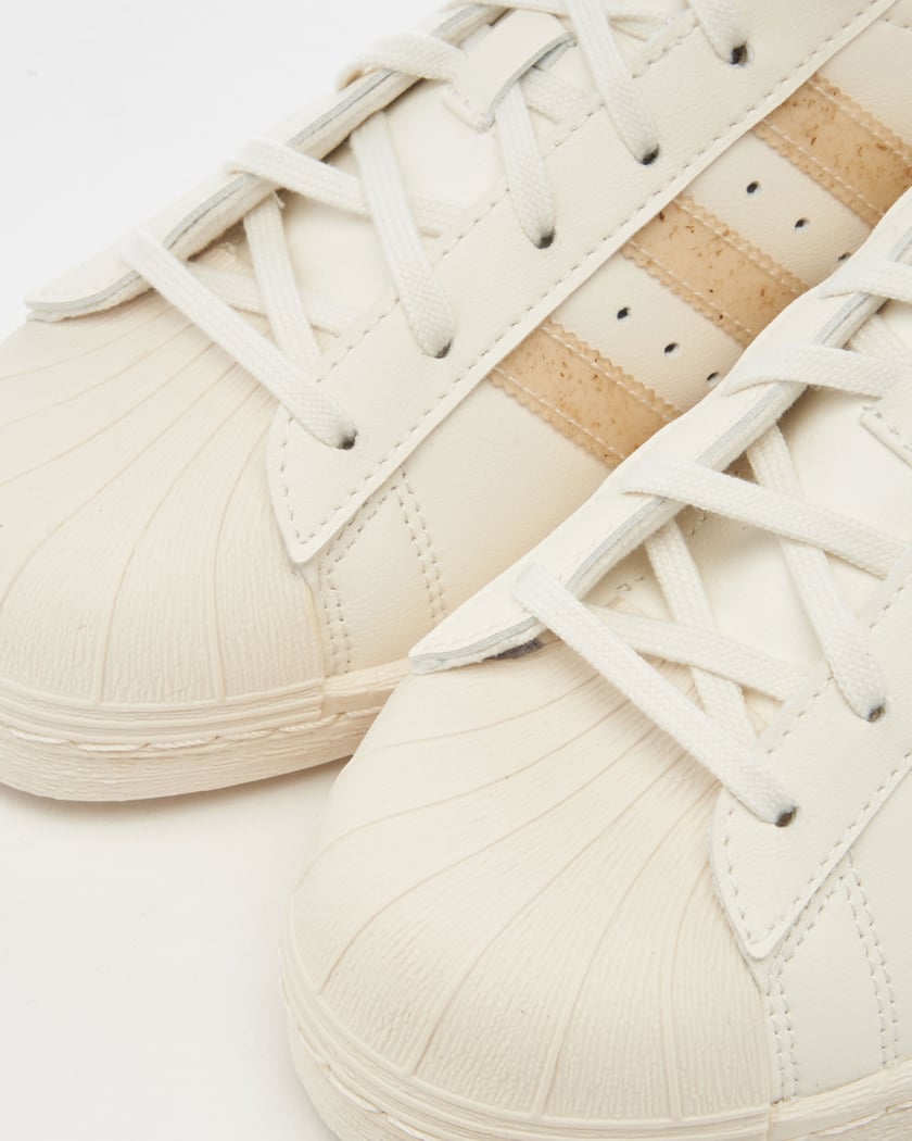 Playeros shop adidas blancos