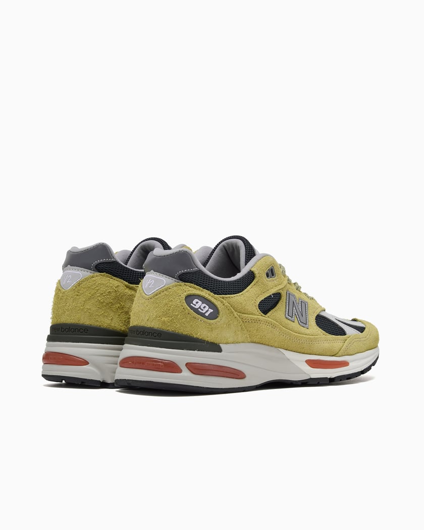 New Balance ☆ made in England U991YE2 ‘Yellow’ New Balance U991YE2 | Yellow/Grey → Shoe Chapter