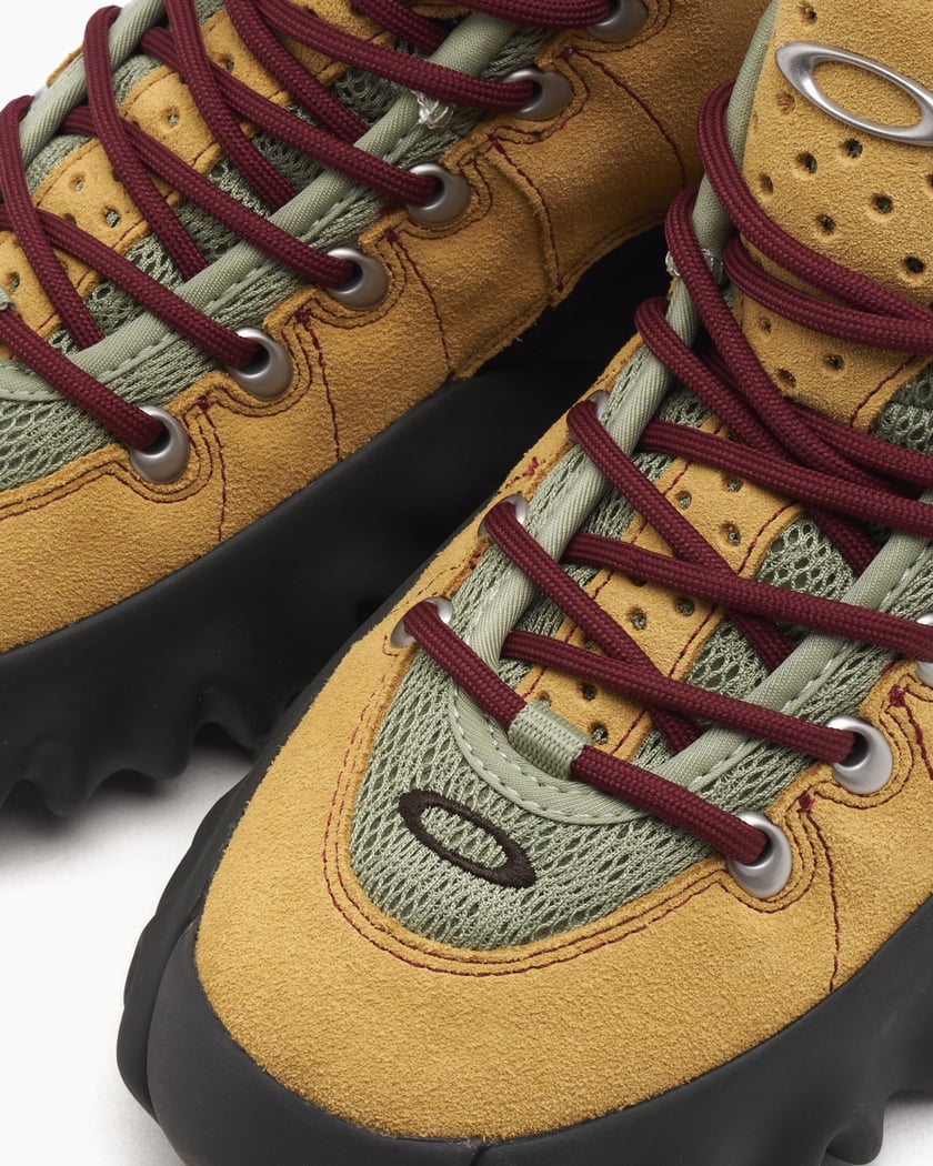 Oakley Factory Team Suede Flesh Edge Boot Yellow