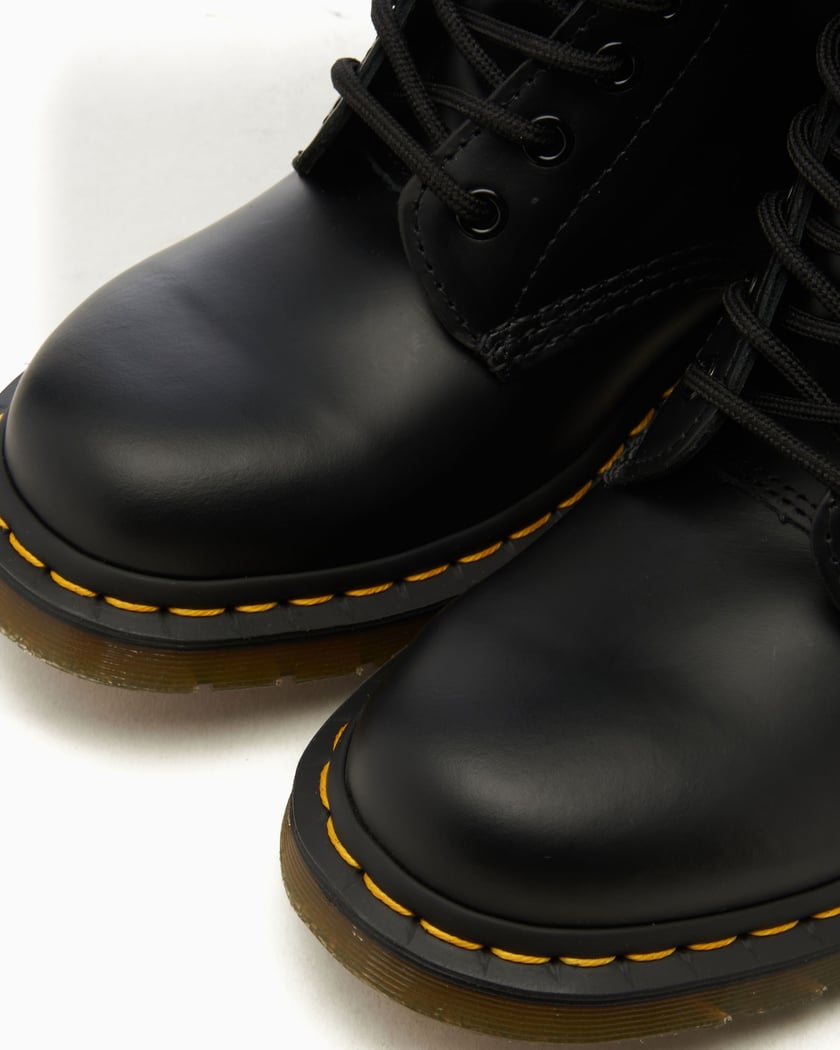 Dr. Martens 1460 Smooth Boot Black 11822006 FOOTDISTRICT
