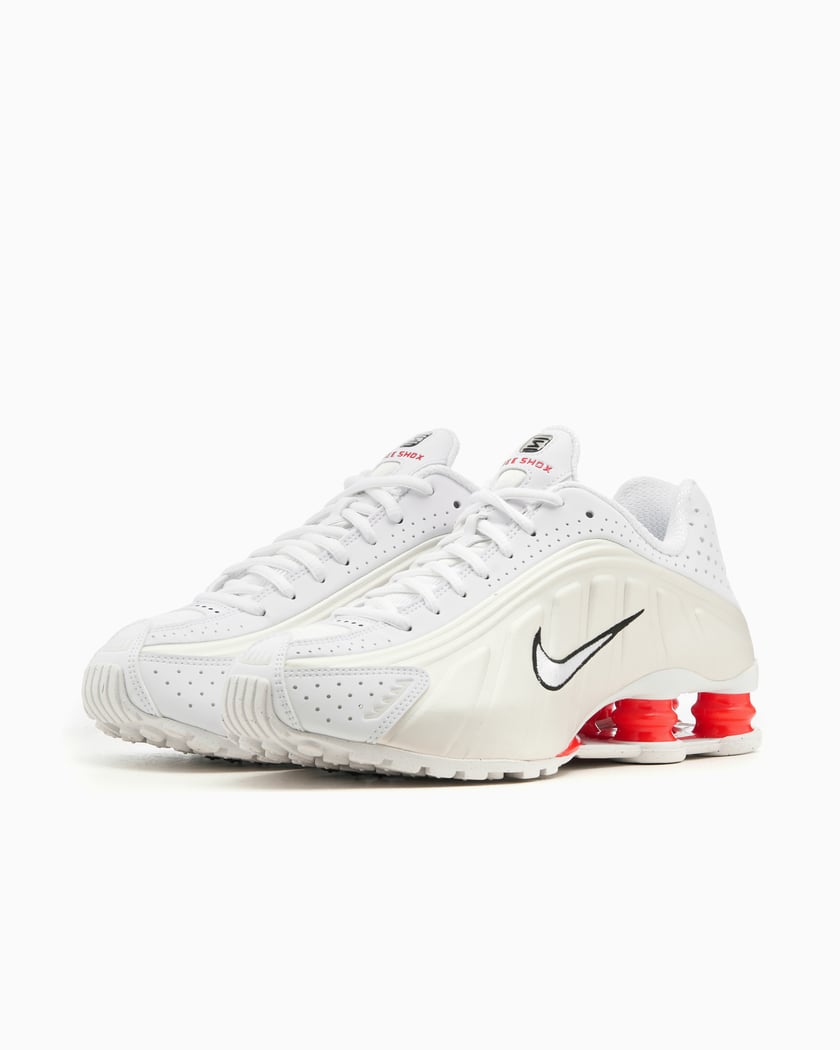Nike Women's Shox R4 White AR3565-103 | FOOTDISTRICT Nike Women's Shox R4 White AR3565-103 | FOOTDISTRICT