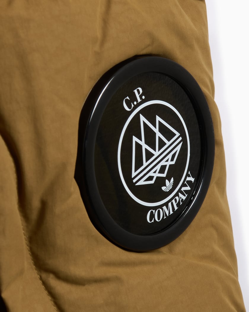 Adidas yeezy 900 jacket new arrivals