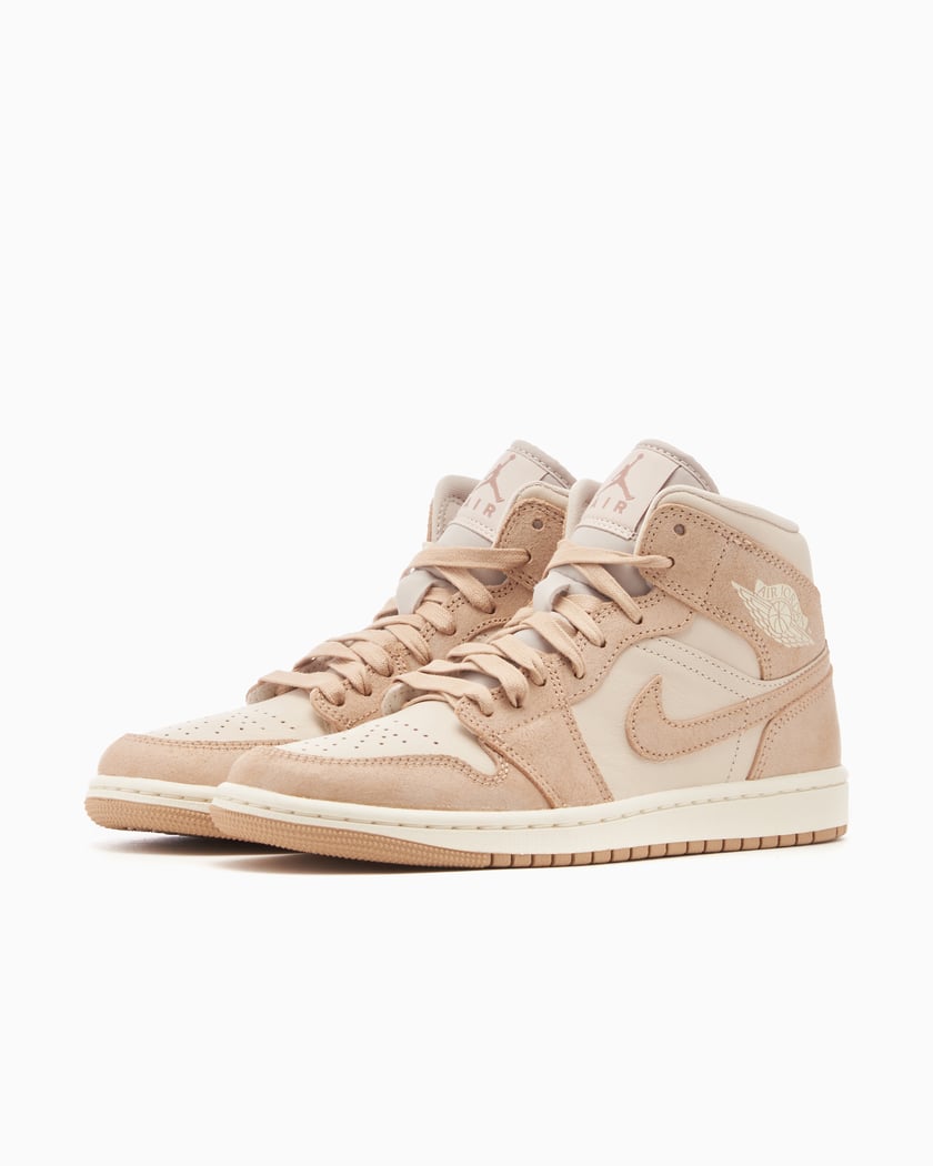 Jordan Women's 1 Mid SE 